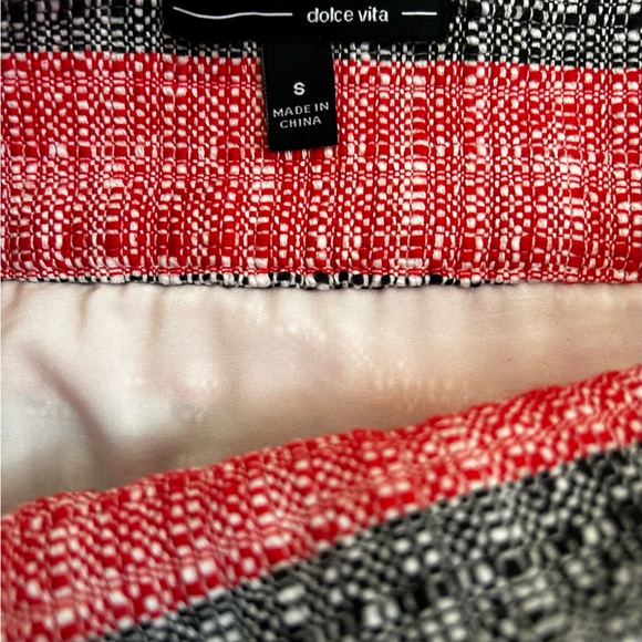 Dolce Vita skirt like new - Picture 3 of 4